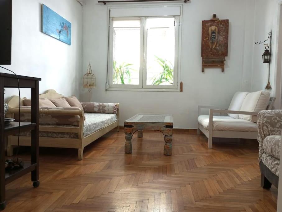 Kyriaki 'S Artistic Apartment Next Metro Agios Ioannis Athènes Extérieur photo