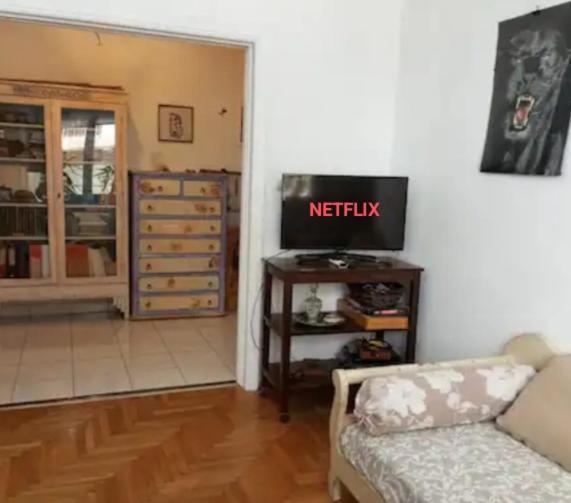 Kyriaki 'S Artistic Apartment Next Metro Agios Ioannis Athènes Extérieur photo